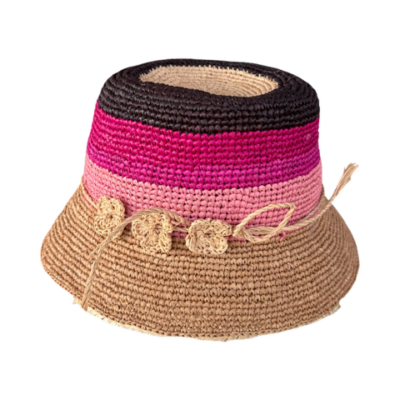The Crochet Bucket hat with Flowers