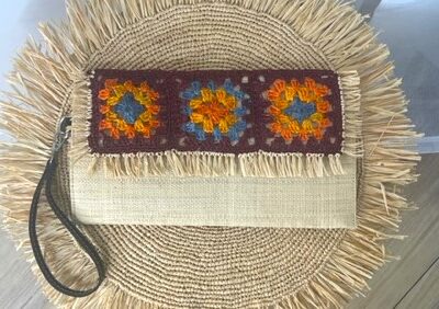 Raffia Clutch