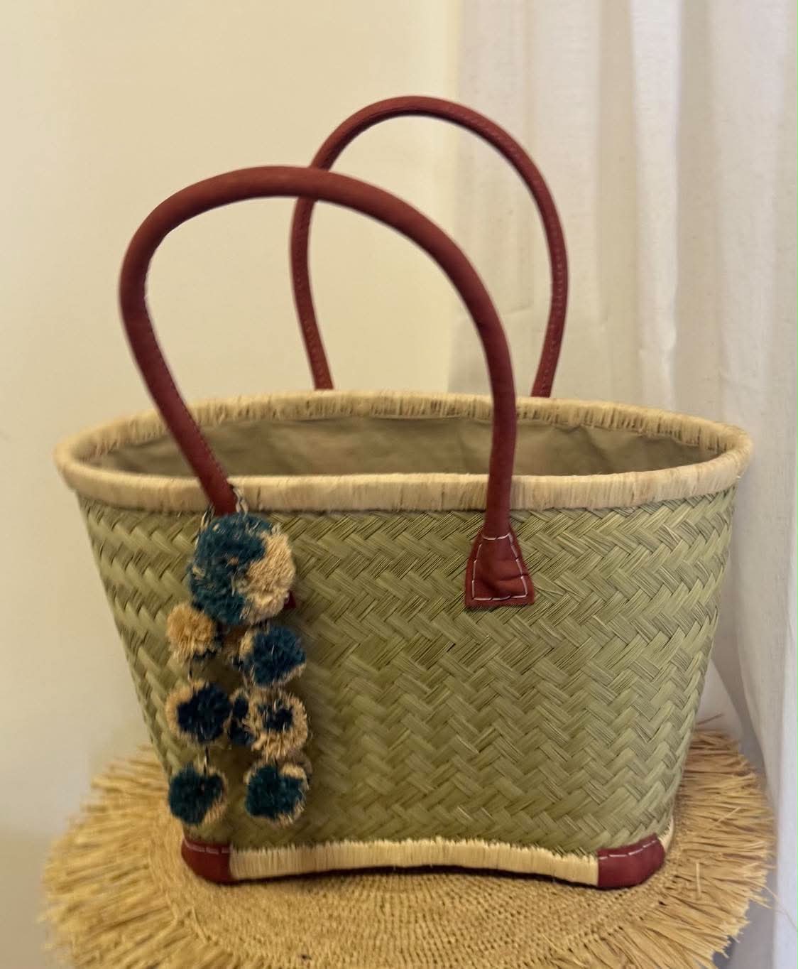 Pom Pom Raffia Tassel - Image 10