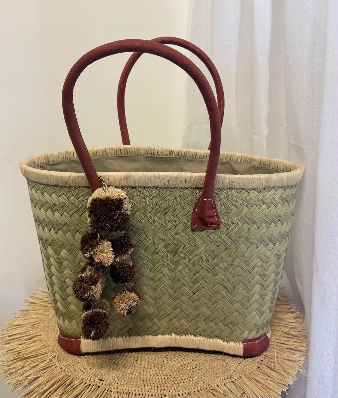 Pom Pom Raffia Tassel - Image 6