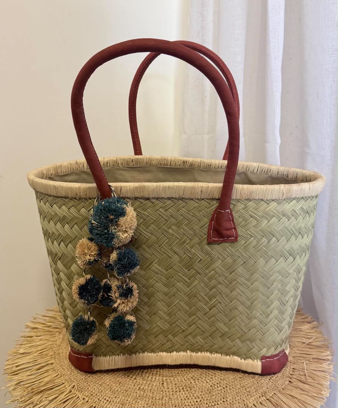 Pom Pom Raffia Tassel - Image 9